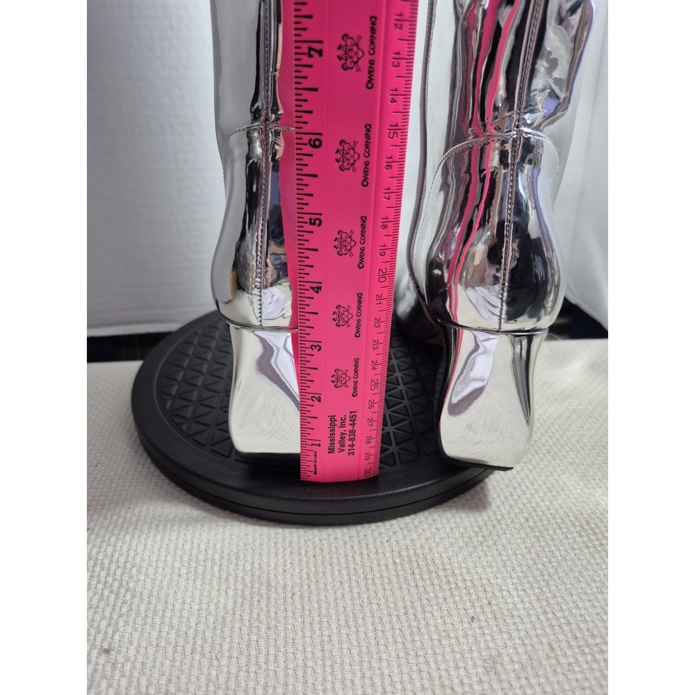 Gianni Bini Rylee Silver Knee High Block Heel Square Toe Zip Boots 8M Funky NEW - Picture 4 of 9